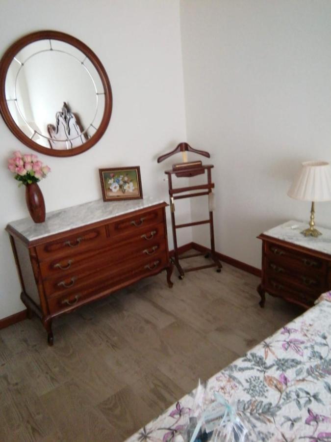 Piso En Centro Urbano De Puentedeume Con Terraza Apartamento Exterior foto