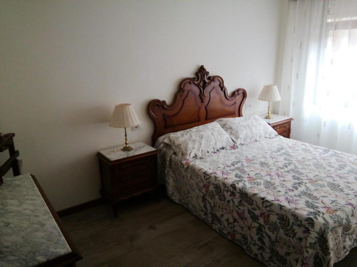 Piso En Centro Urbano De Puentedeume Con Terraza Apartamento Exterior foto