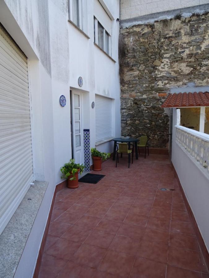 Piso En Centro Urbano De Puentedeume Con Terraza Apartamento Exterior foto